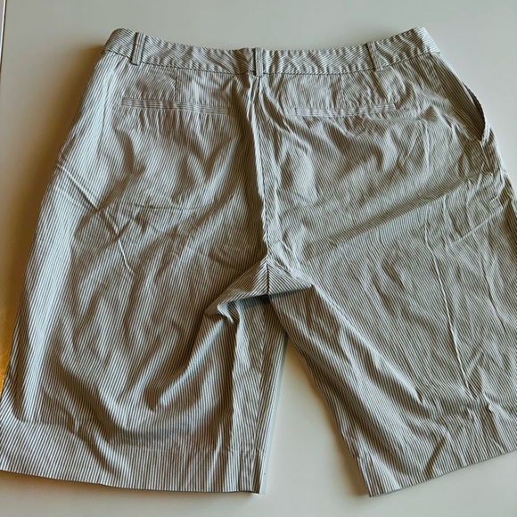 Ralph Lauren Gray Flat Front Shorts size 14 New. - Picture 5 of 10